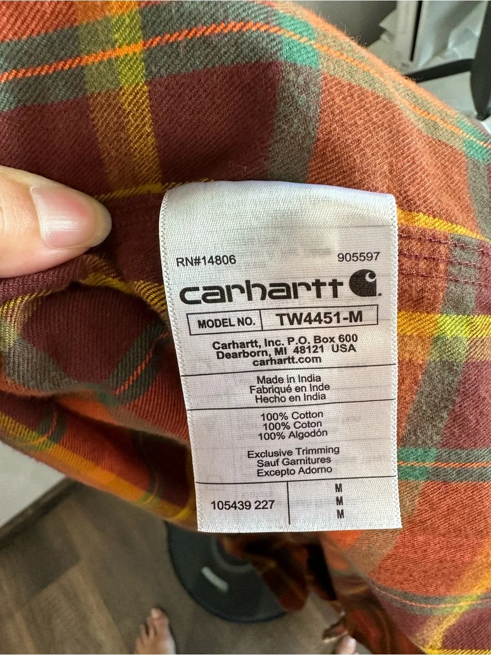 Carhartt Loose Fit Plaid Flannel Shirt Men’s Medium Orange Brown 100% Cotton